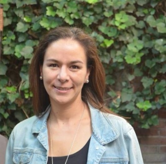 Mtra. ADRIANA REYNAGA MORALES