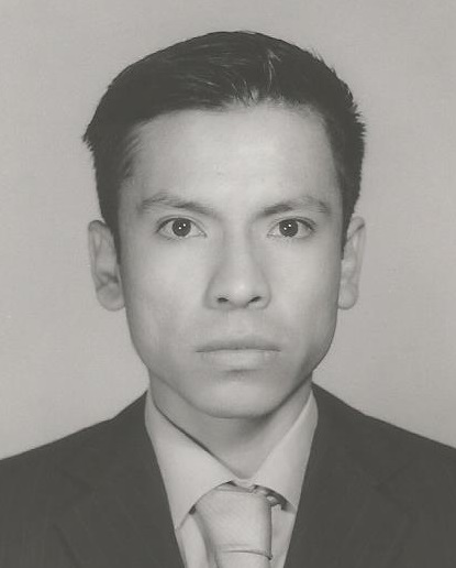 Lic. OSCAR ROBLES MANCERA
