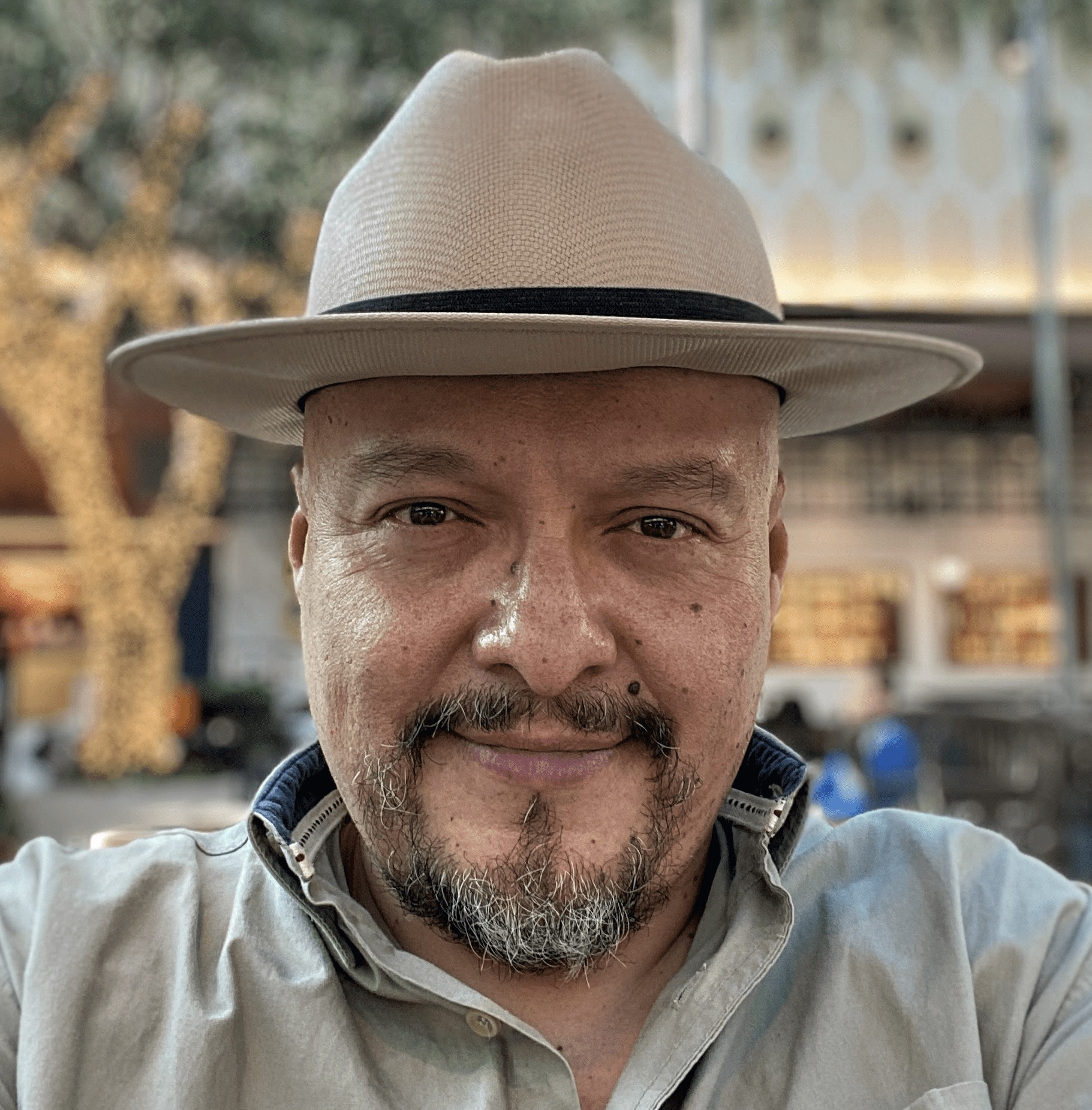 Mtro. ELEAZAR GUILLERMO ARELLANO TRUJILLO