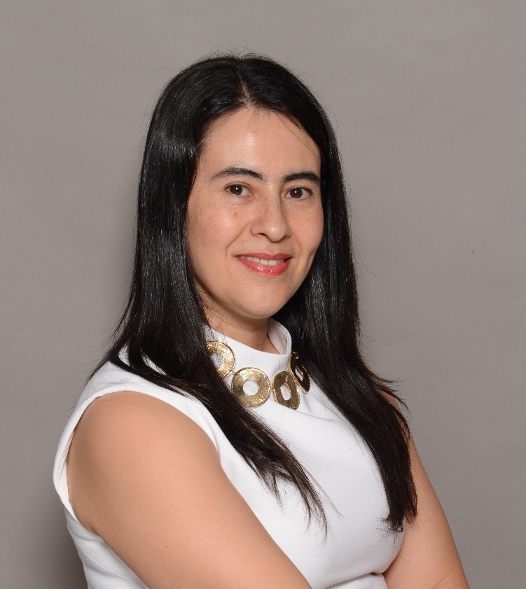  GABRIELA DE LA MORA DE LA MORA